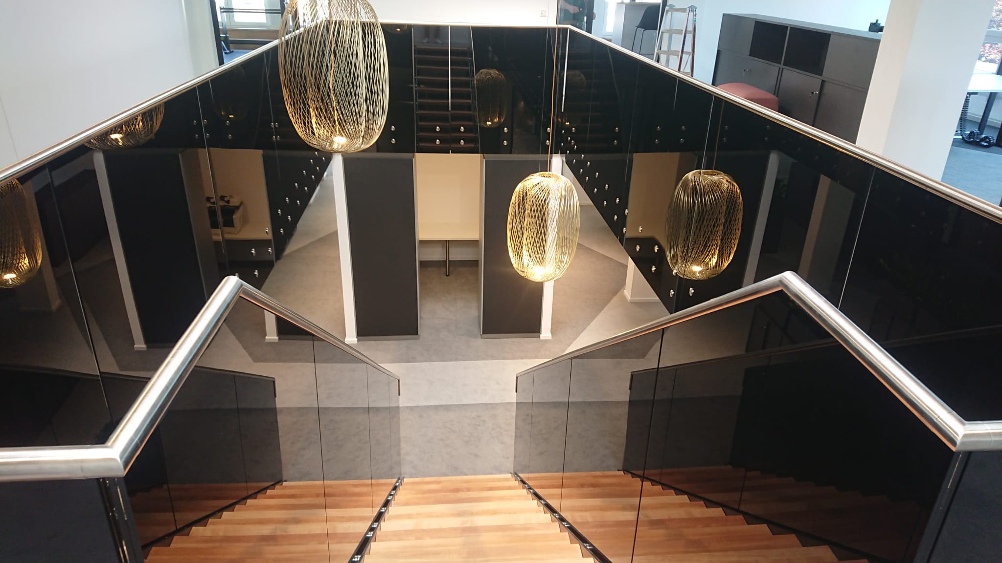 Glass for free-standing balustrades in Hamburg